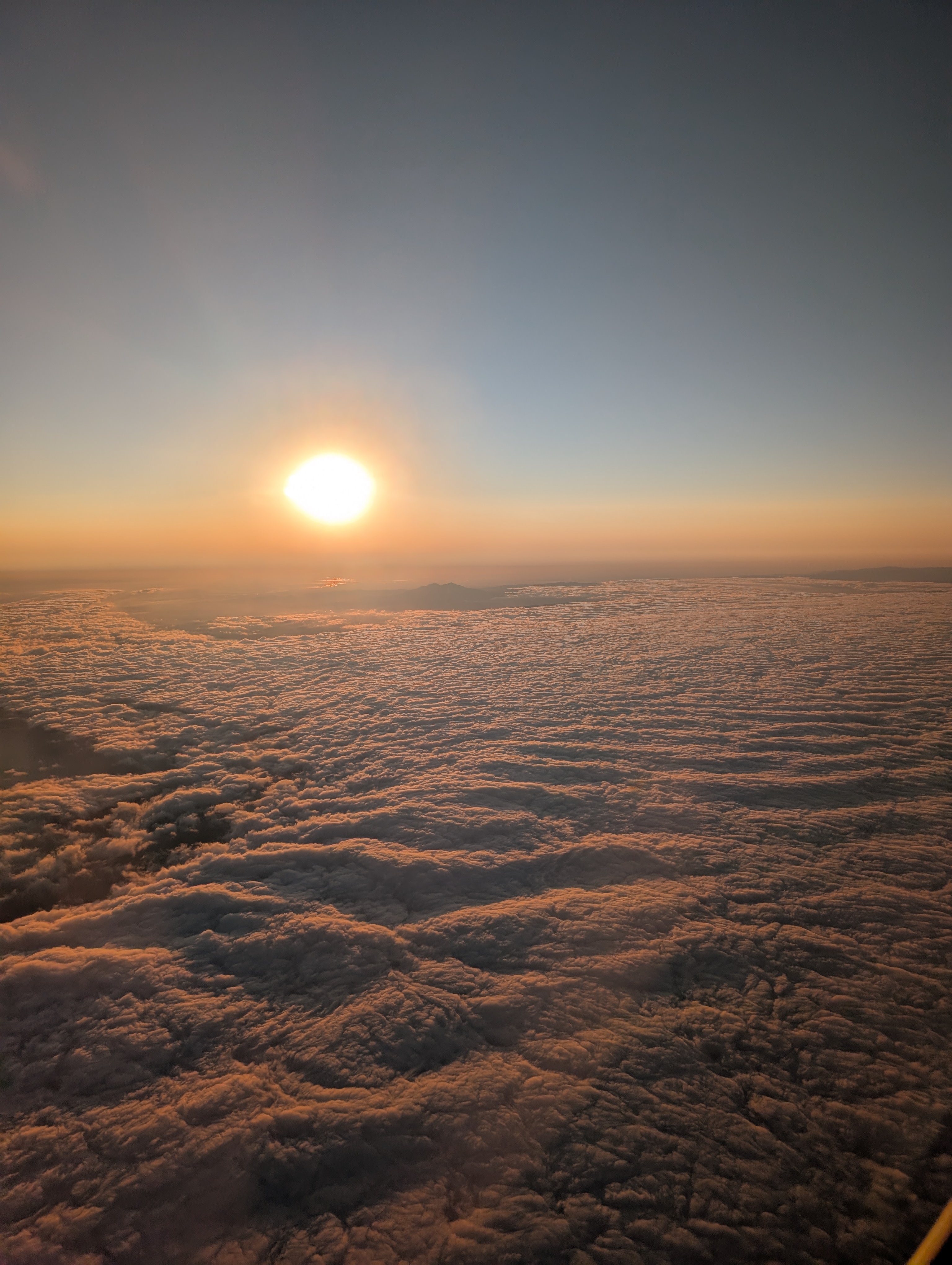 Clouds. SEA -> SFO, 2025